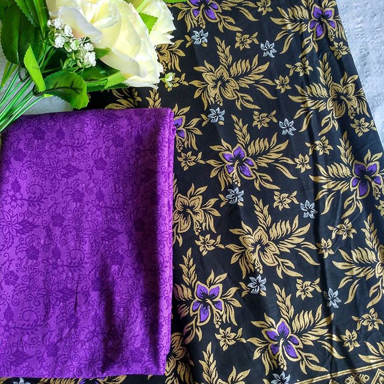 Kain Batik  Prada  Motif  Bunga Daun Kombinasi Embos P2 3 