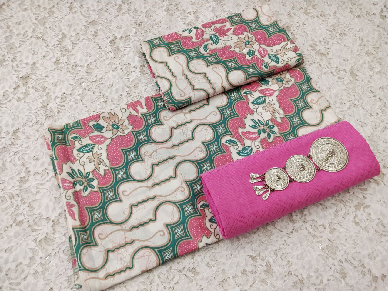kain batik motif parang warna pink soft